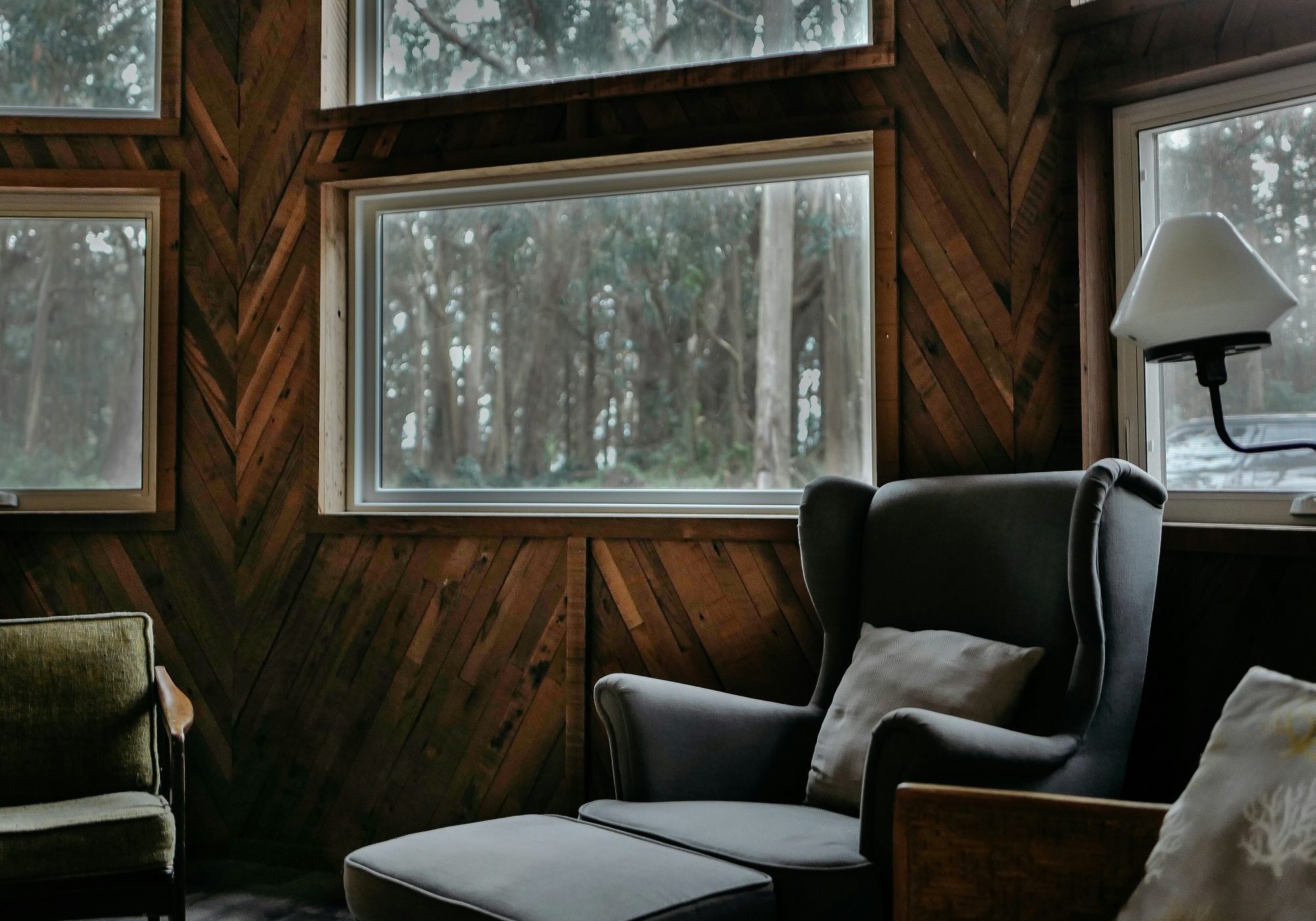 drew-coffman-EbivdbB83Y0-unsplash